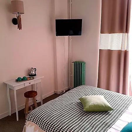 Le Pavillon Nocleg ze śniadaniem