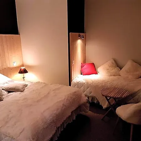 Nocleg ze śniadaniem Le Pavillon 3*