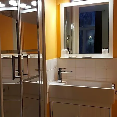 Le Pavillon Nocleg ze śniadaniem
