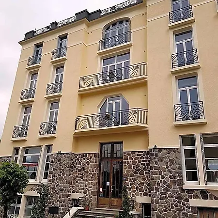 Nocleg ze śniadaniem Le Pavillon